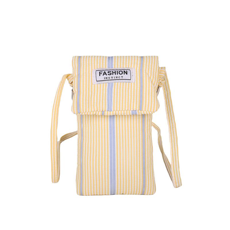 New small bag women's Korean version fashion niche design shoulder bag student messenger bag casual and lightweight small square bag