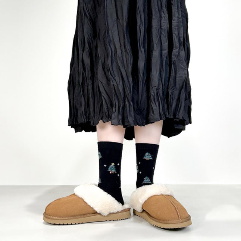 ЖЕЛТЫЕ НОСКИ ВЕСЕЛОЕ ДЕРЕВО ЧЕРНЫЕ