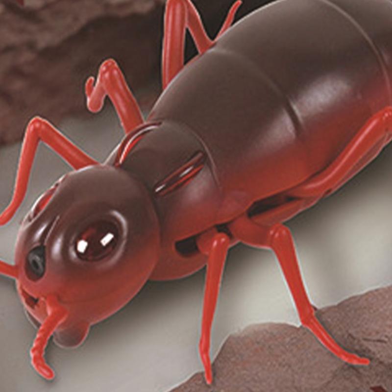 Electric Movement Cats Dog Chasing Toy With AntiCollision Sensors And Quiet Operations Obstacle Avoidance Insect for Pet