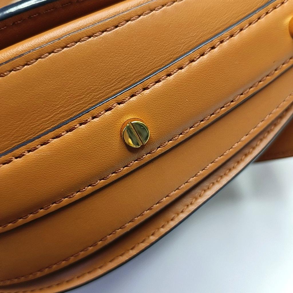 [Pre-Owned] Patricia Visetos Letter Logo Leather Saddle Bag - Good #PTHNUT
