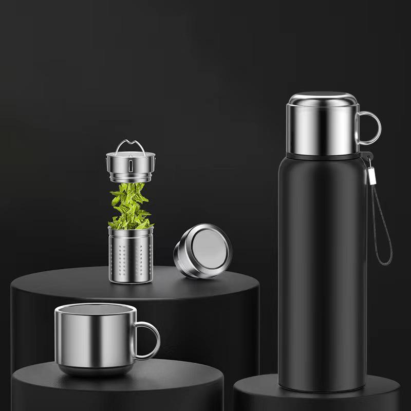 Water Steel Insulated 316 Stainless Bottle With Smart Temperature Display Extra Large Capacity For Men