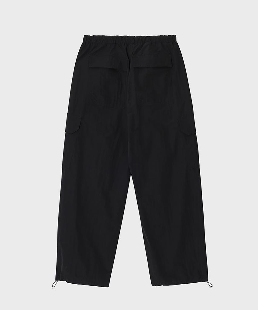 NOIRER FOR WOMAN Cotton-Nylon Parachute Pants (Black)