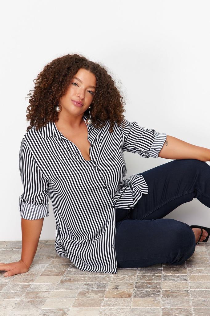 Women's Style Plus Size Black-White Striped Shirt