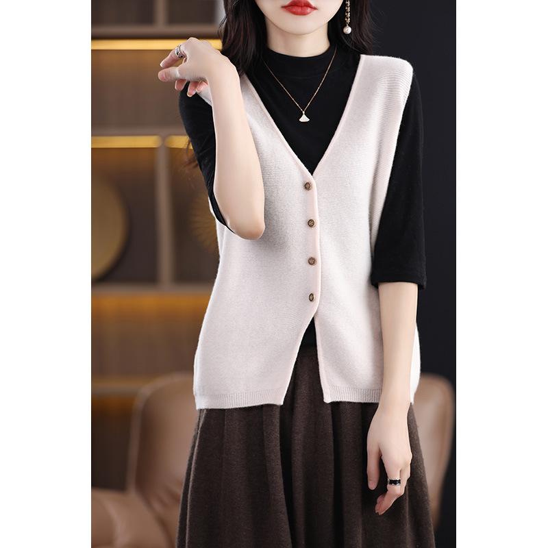 Women's V-Neck Wool Vest, Sleeveless Cardigan Sweater for Spring and Autumn