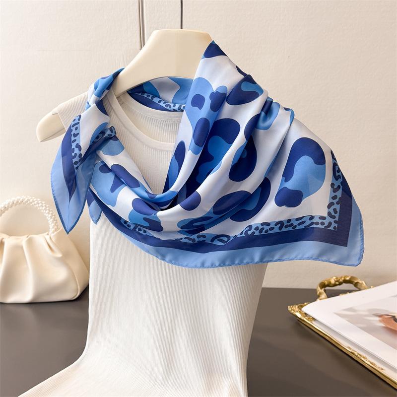 2026 New Leopard Printed Square Scarf For Women Stylish Soft Satin Scarves Bandanas Luxury Hijab Neckerchief Elegant Shawl Wraps