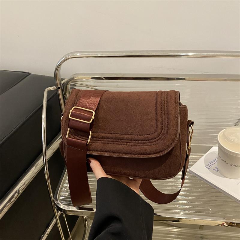 Minimalist Pu Small Shoulder Bag With Zip Pocket For Urban Outfits