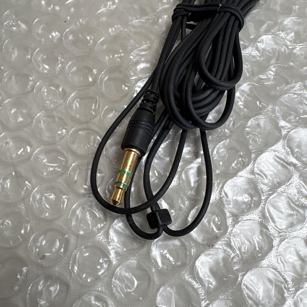 SONY E0921 Sony Wired Earphones 6 (Black)