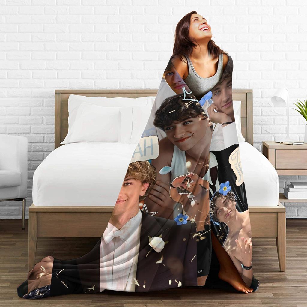 Super Soft BlanketsStudents Picnic Jeremiah Fisher Throw Blanket Flannel Bedspread For Home Decor Fashion Sofa Bed Cover