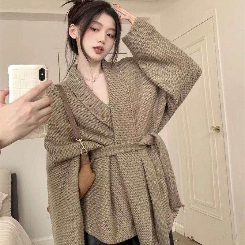 Large Size French Advanced V-neck Cardigan Coat Women's Spring and Autumn Lazy Wind Waist Binding Chunky Sweater Top