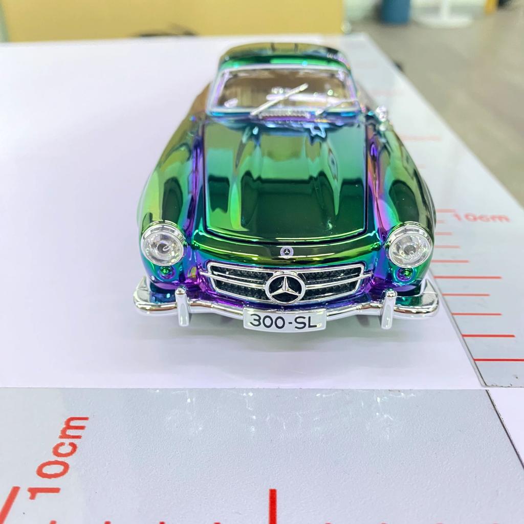 1/24 Scale Benz 300SL Electroplated Version Alloy Car Diecast Metal Model Collect Hobby Model Ornaments Gift For Boys