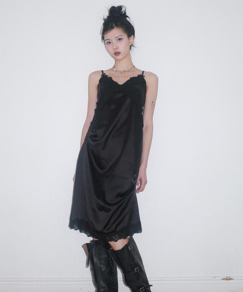 FAKIII Fakiii Ribbon Pintuck Slip Dress_Black