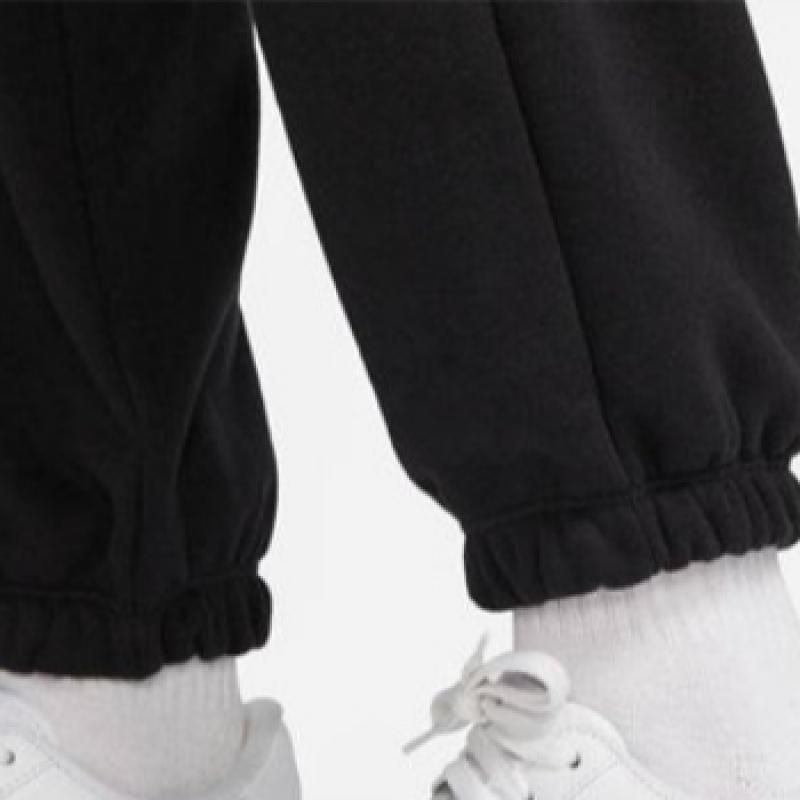 Nike Женские брюки-карго из флиса со средней посадкой S Club DQ5196 010