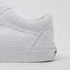 Barnes Old School True White Vn000d3hw001