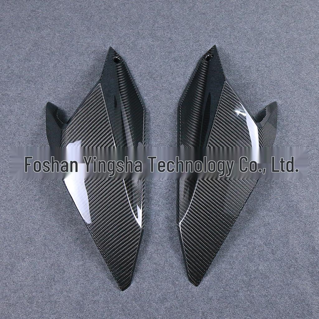 KTM Super Duke 1290 (2016-2018) Carbon Fiber Tank Side Panels