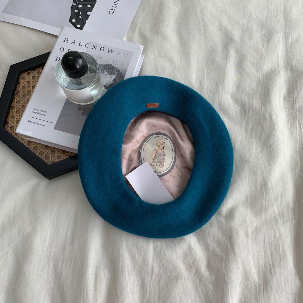 Autumn and Winter Classic Wool Beret Women's Leather Label British Retro Painter Hat Fashion