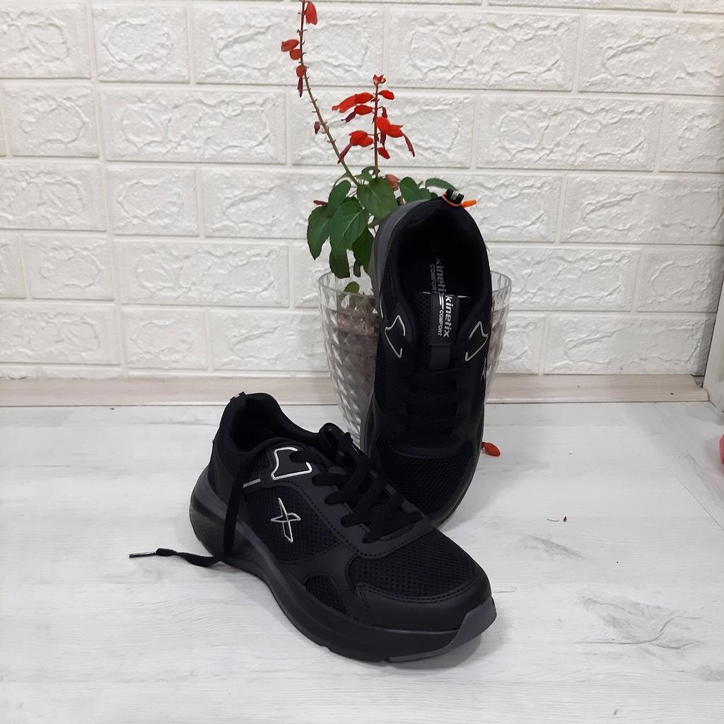 Kinetix Черно-черные легкие повседневные спортивные туфли Cıntıa Fuspet