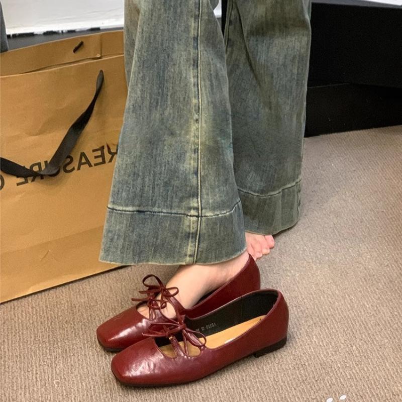 Милые женские туфли Мэри Джейн с двойным бантом, новинка 2024 года, весна-лето, квадратный носок, туфли на плоской подошве, женские красные туфли на мягкой подошве Zapatos