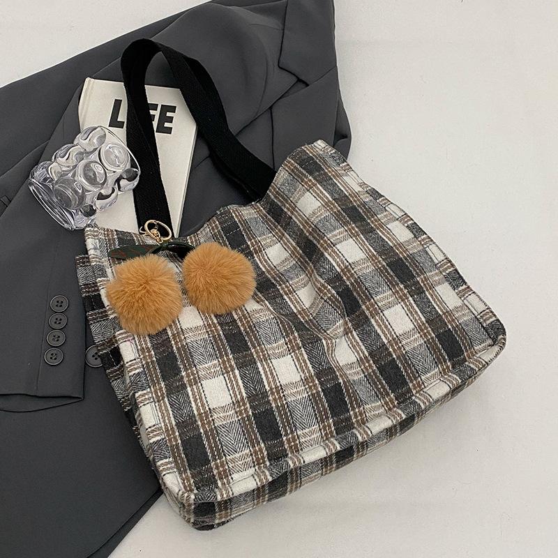 Осенне-зимняя ретро-сумка из шерсти для женщин, новая корейская сумка-тоут, универсальная повседневная сумка большой вместимости на одно плечо для поездок на работу