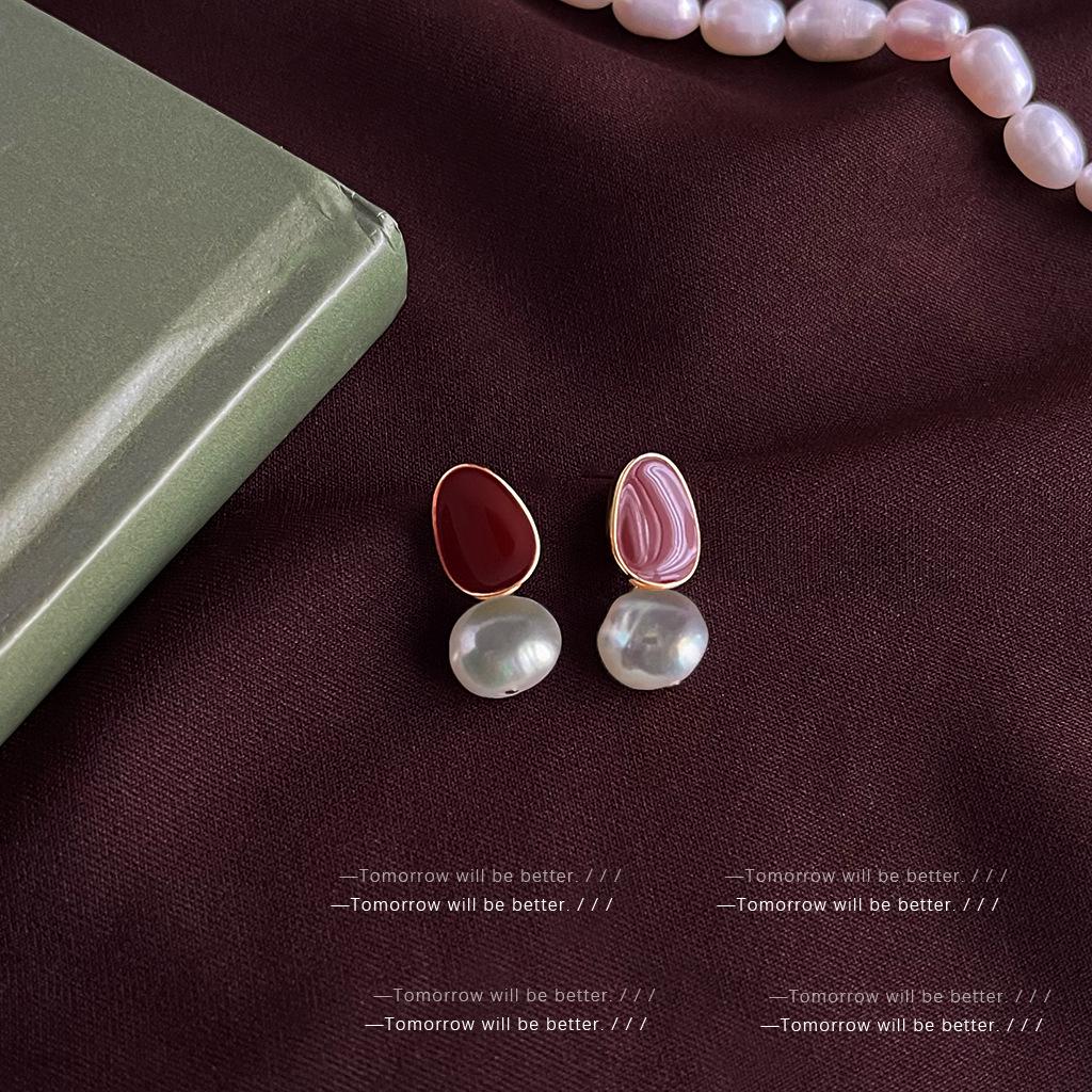 French Red Oil Drop Earrings - Retro, High-End, Light Luxury, Medieval Style for Women