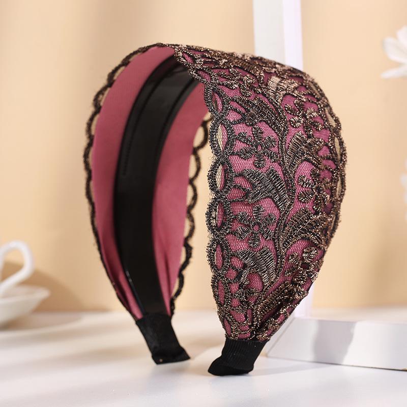 White Hair Covering Non-Slip Teeth Headband with Wide Edge and Lace Versatile Design.