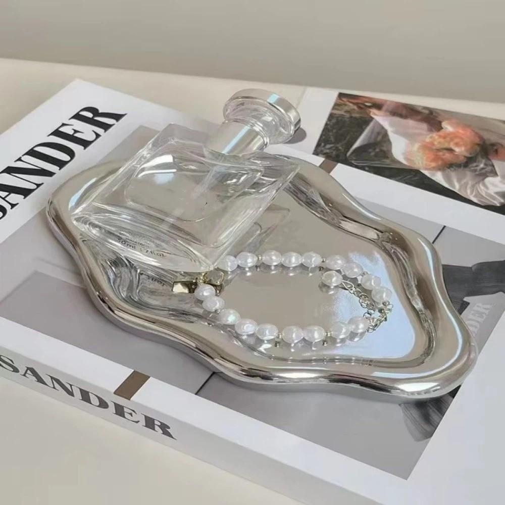 Mini Jewelry Tray Cloud Shape Jewelry Display Plate Ins Storage Plate Watches/Keys Storage