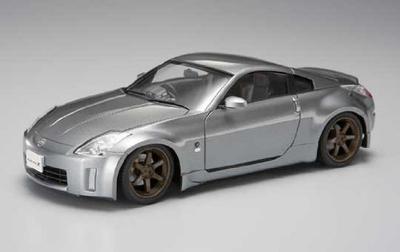Aoshima Bunka Kyozaisha Лучшая машина GT 33 Fairlady Z Версия ST Параметры 1/24 № 83 '05