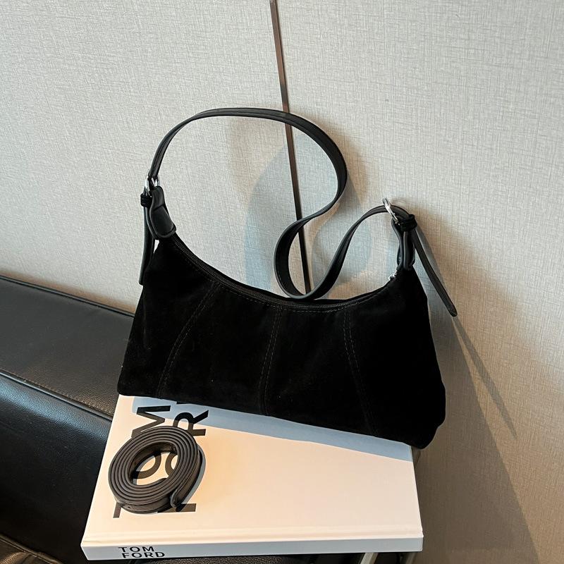 Retro Bag Women's Large-capacity New Autumn and Winter Niche Design Shoulder Messenger Bag Commuter Dumpling Bag