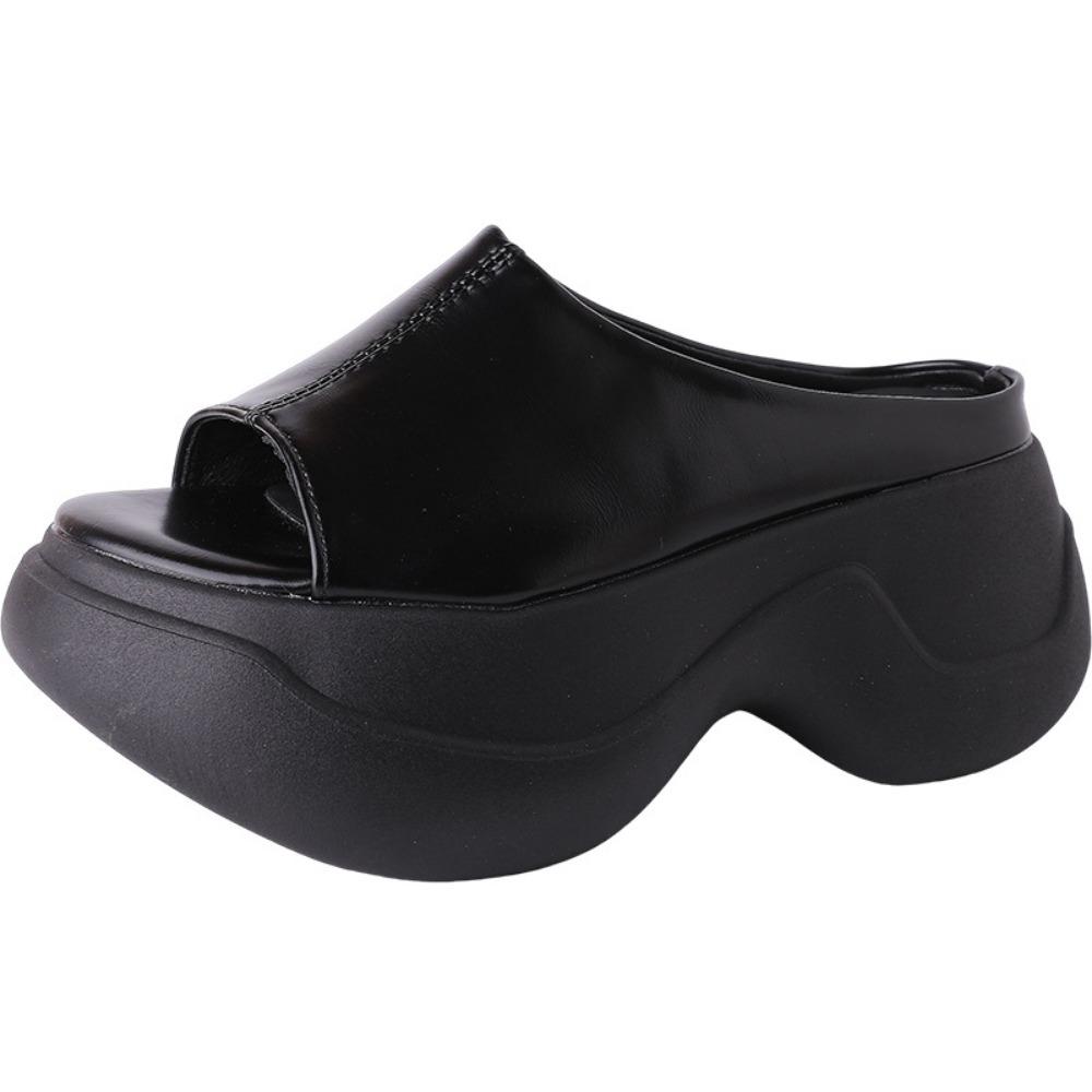 Тапочки на платформе женские летние уличные новые на толстой подошве модные универсальные удобные босоножки увеличивающие рост женские тапочки