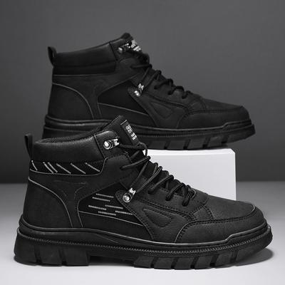 Модные ботильоны с высоким берцем и толстым круглым носком. Уличная обувь на плоской подошве. Удобная универсальная износостойкая модель для весны и осени.