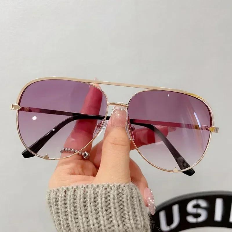 Новые модные брендовые дизайнерские женские пилотные солнцезащитные очки для женщин и мужчин, градиентные солнцезащитные очки для женщин, зеркальные оттенки UV400