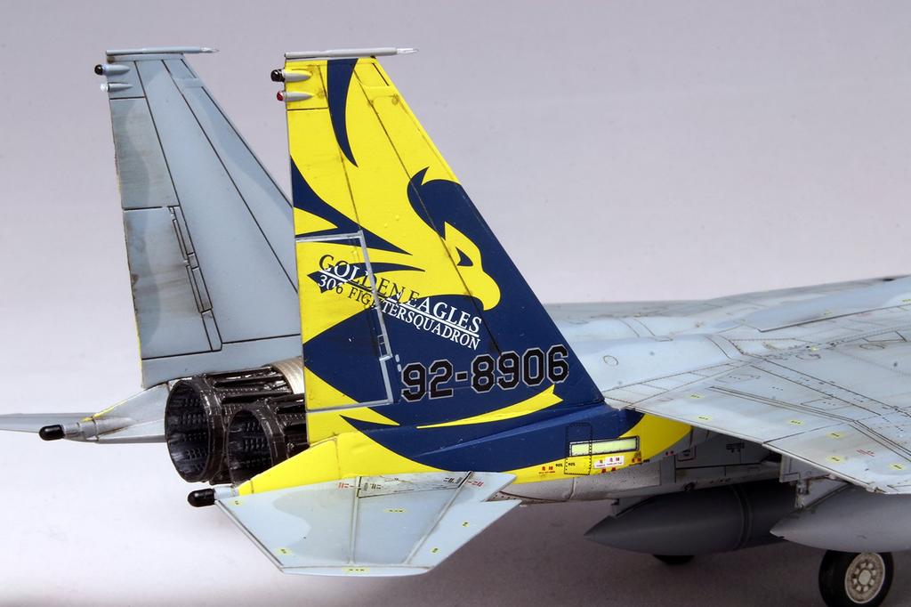 Место 1/72 Самолет F-15J Eagle Сил самообороны Японии, модернизированный, 306-я эскадрилья, Авиашоу 2017 в Комацу, Памятная схема окраски, Золотой E