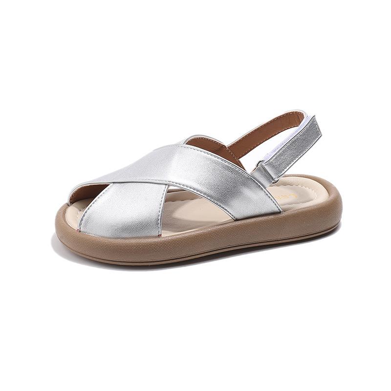 Летние детские сандалии 2025 Новые сандалии для девочек Мягкая подошва Нескользящие Пляжная обувь Универсальные повседневные туфли для девочек Комфортные плоские туфли для девочек