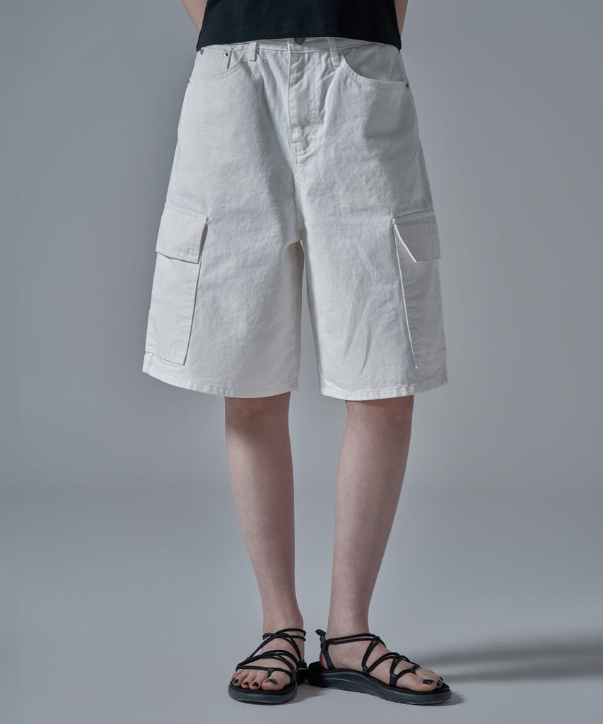 WAARFORWOMAN W1138 Cargo Shorts_White