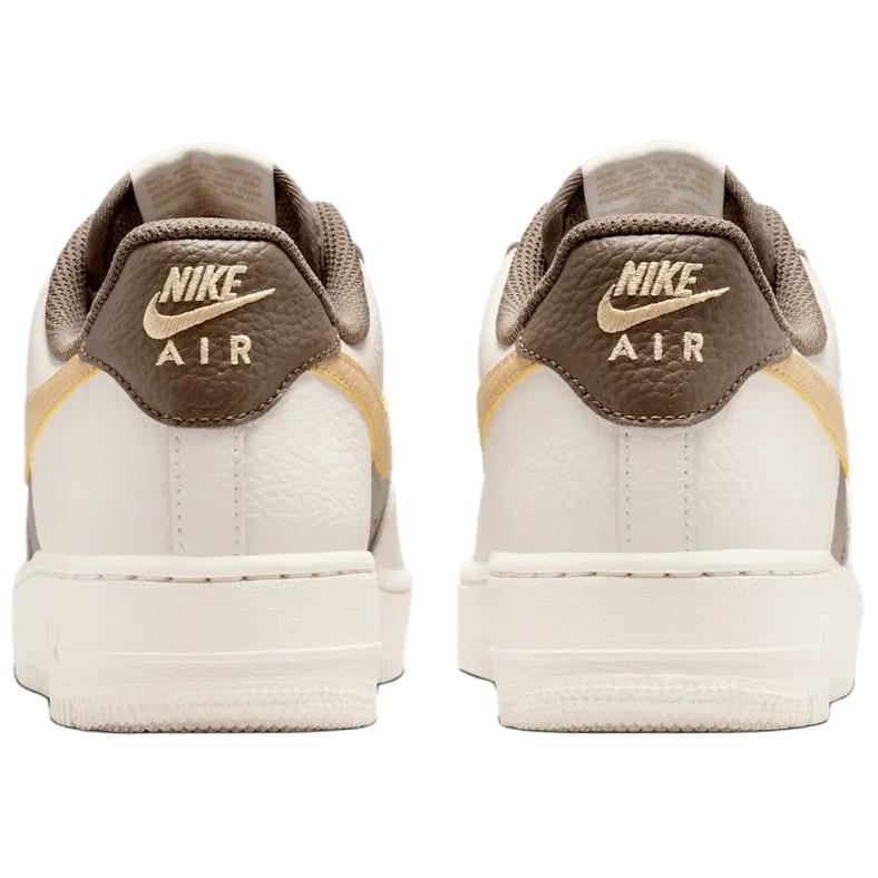 Nike Кроссовки Nike Air Force 1 07 Lv8 Удобная посадка Мужские кроссовки Бежевые IR0796-030