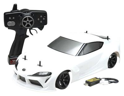 Yokomo PANDEM GRA90 Supra (белый) Полный дрифт-пакет RTR с гироскопом, электрическое радиоуправление (DPR-GRA90W)