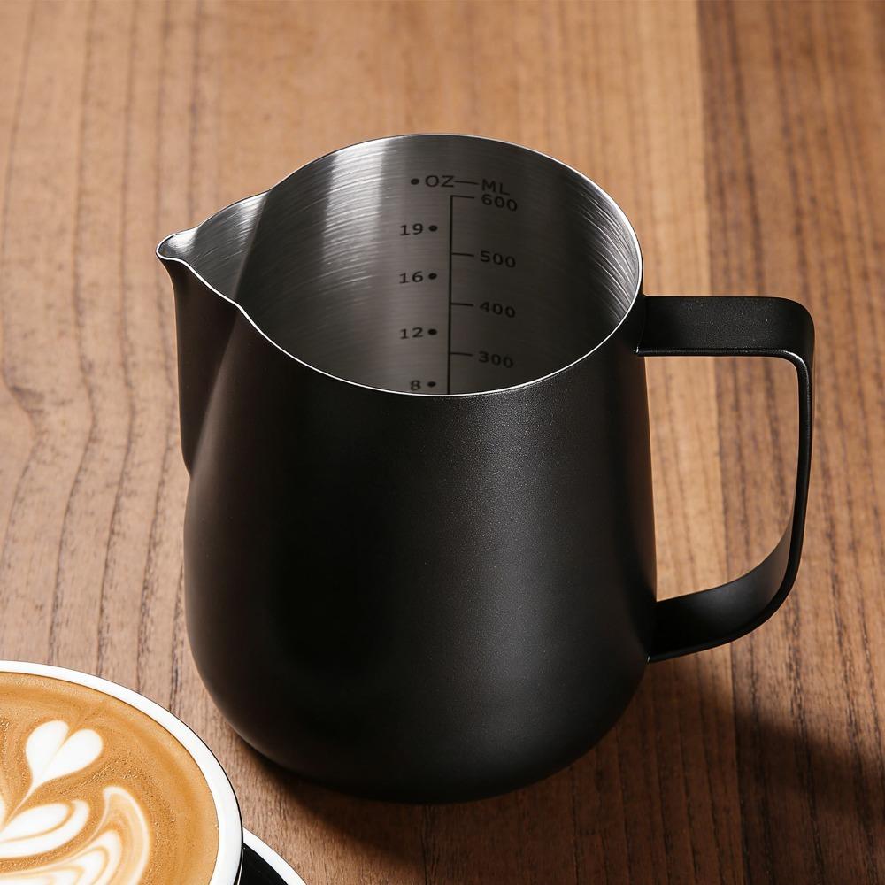 Anti-Drip Spout Milk Frothing Pitcher Coffee Steaming Pitcher  For Hot Chocolate