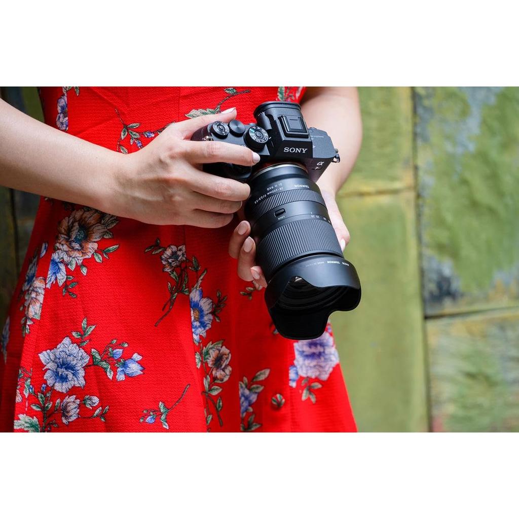 Tamron Di III RXD Lens for Sony Mirrorless or Model Black 28-200mm F/2.8-5.6 Full-Frame APS-C E-Mount, Number AFA071S700,