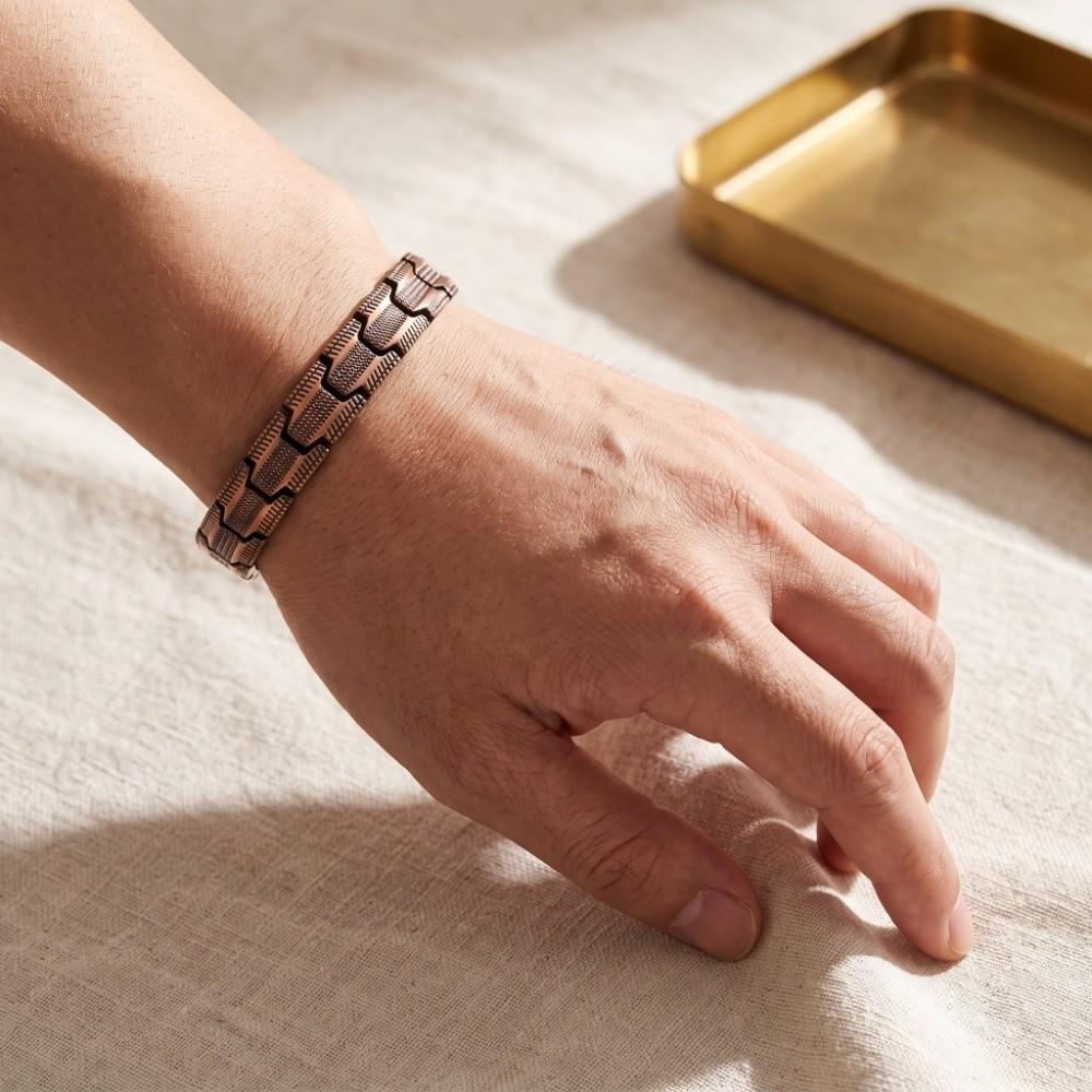 Zinc Zinc Zinc Alloy Women Men Magnetic Bracelet Wheel-patterned Men Bangle Wristband Halloween/Christmas