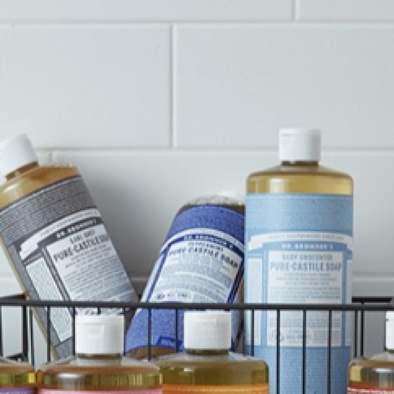 Dr. Bronner S Almond Pure caStile Soap 950 Ml