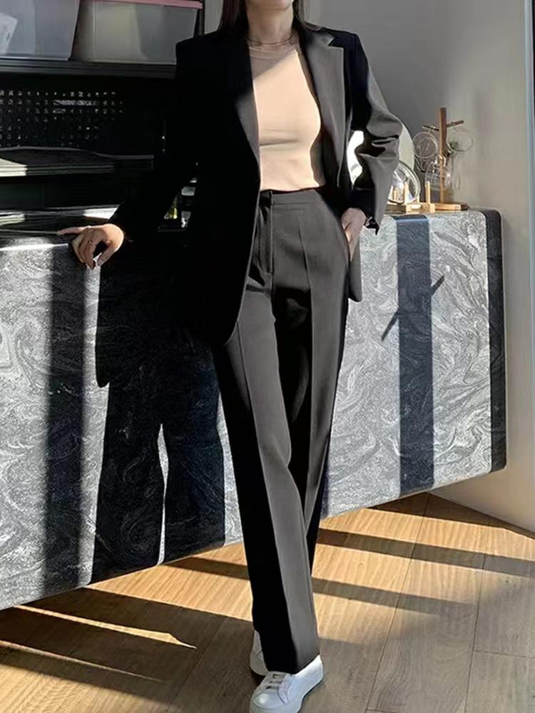 Комплект женского профессионального костюма: Формальная одежда для студентов и преподавателей - Черный пиджак свободного кроя