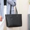 New Tote Bag for Women's Large Capacity Commuting Bag High-end and Versatile Shoulder Bag for Women's Bag