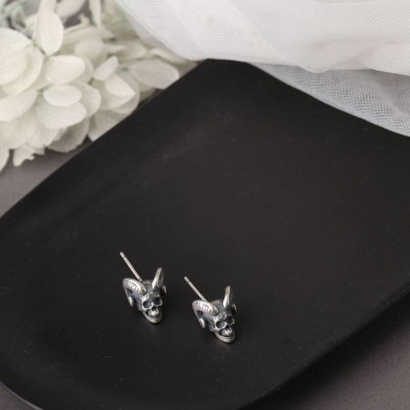 Серьги на Хэллоуин Серьги-демоны для мужчин и женщин Милые и крутые Темные серьги Личность Череп