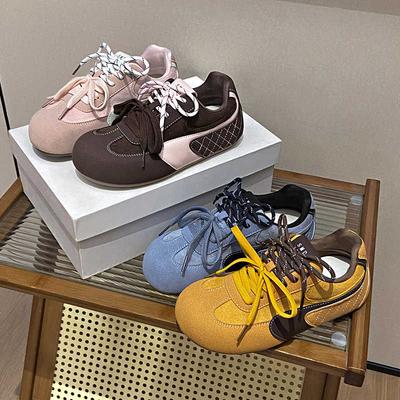 Модные осенние кроссовки с круглым носком для женщин, повседневные, больших размеров 44 45 46 47, обувь высокого качества, спортивные, специальные предложения, люкс