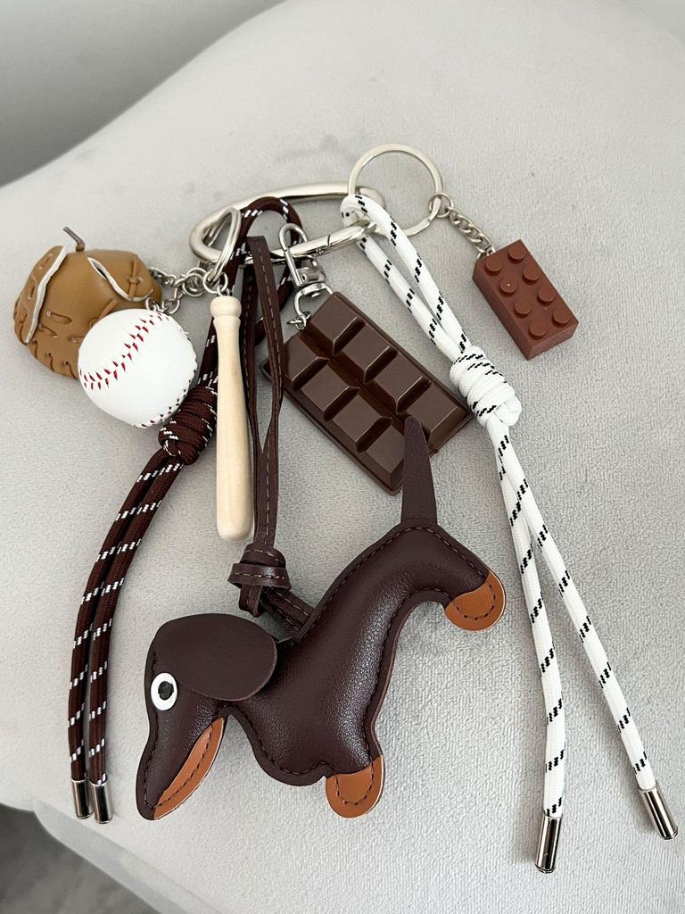 Оригинальный нишевый дизайн брелок для ключей в стиле таксы, подвеска для сумки
