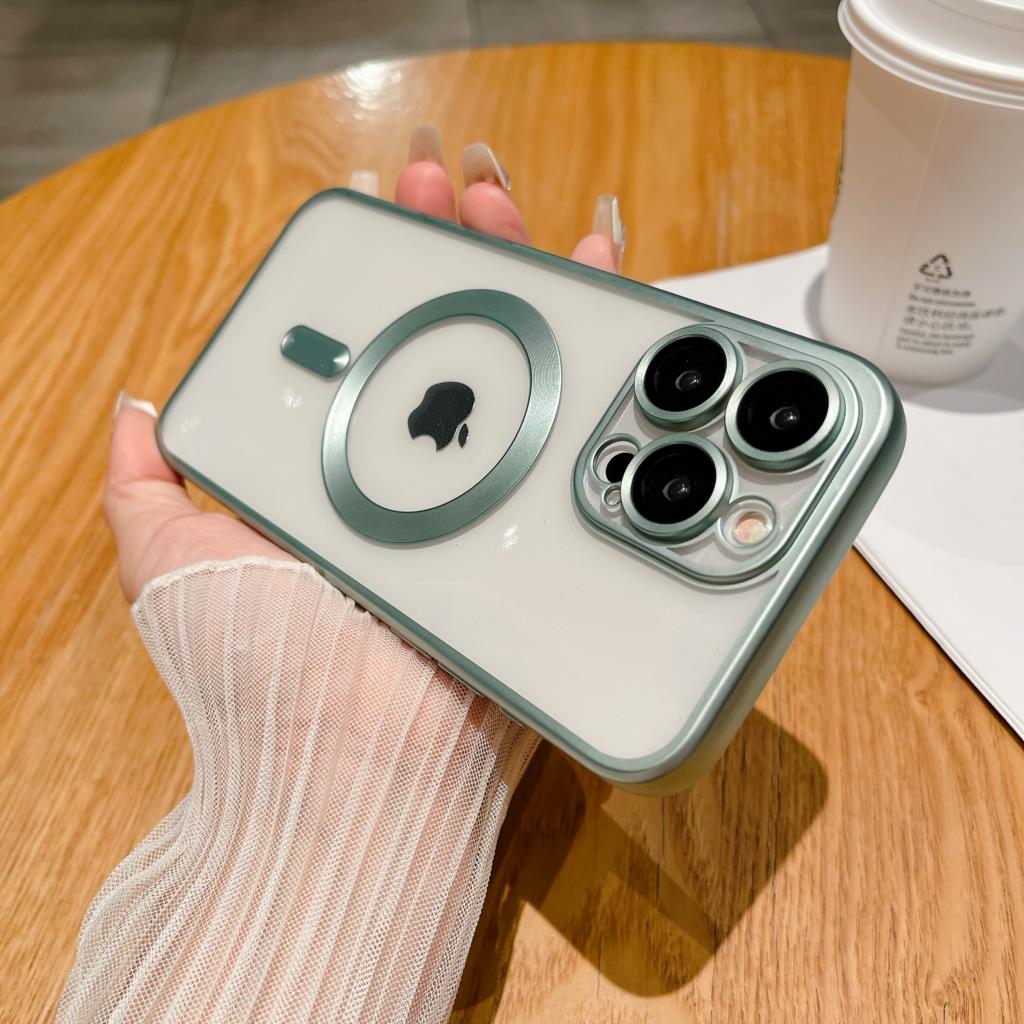 Роскошный магнитный чехол для Magasfe с беспроводной зарядкой для iPhone 15 14 Plus 13 12 11 Pro Max, прозрачный мягкий силиконовый чехол с матовым покрытием