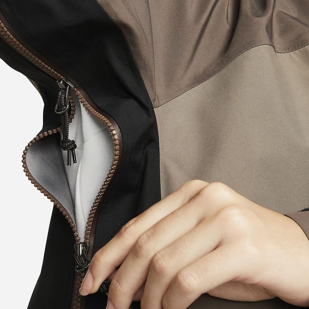 Nike Куртка с капюшоном ACG Storm-FIT ADV GORE-TEX Misery Ridge Color Block Женская куртка коричневого цвета DQ6885-004