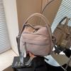 Минималистичная нейлоновая сумка через плечо с карманами на молнии для повседневного использования