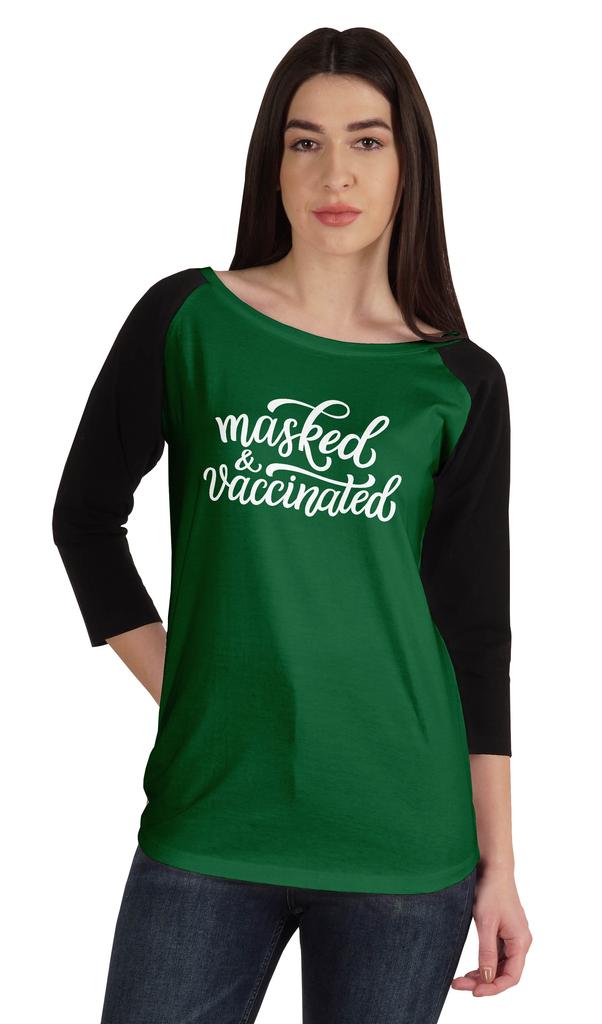 Inkmeso Маскированный и вакцинированный Забавная футболка с вырезом лодочкой в поддержку вакцинации для женщин