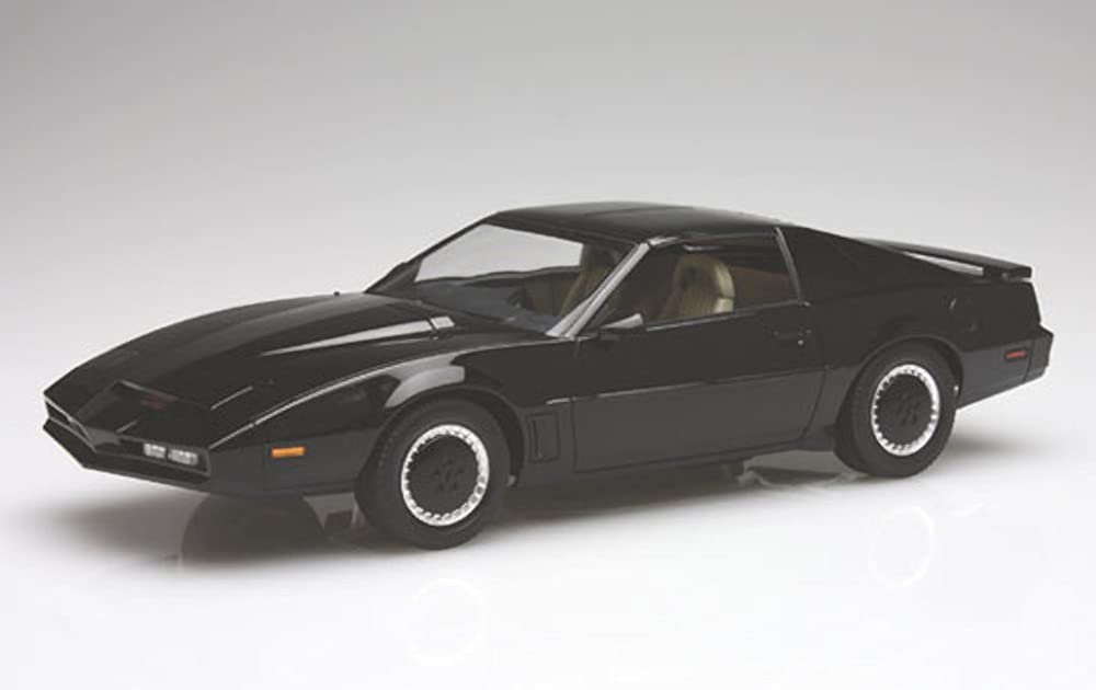 Aoshima Bunka Kyozai Movie Mecha Series Knight Rider Knight 2000 Season IV Scale Plastic Model KR-03 KITT. 1/24
