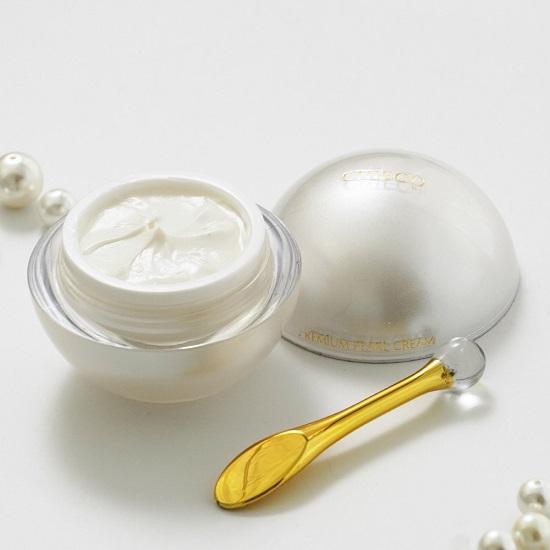 Премиальный жемчужный крем – Крем от GINZA-TOMATO